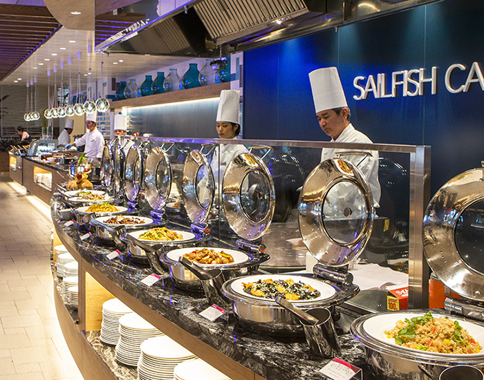 11月6日（木）沖縄テレビ「OTV Live News イット！」ふるさと納税の寄付額１位、リゾート地の特性を活かす[恩納村]特集。返礼品で人気が高い「ルネッサンス リゾート オキナワ」の体験型として、館内利用券で使えるアクティビティやレストランなどが紹介されました。